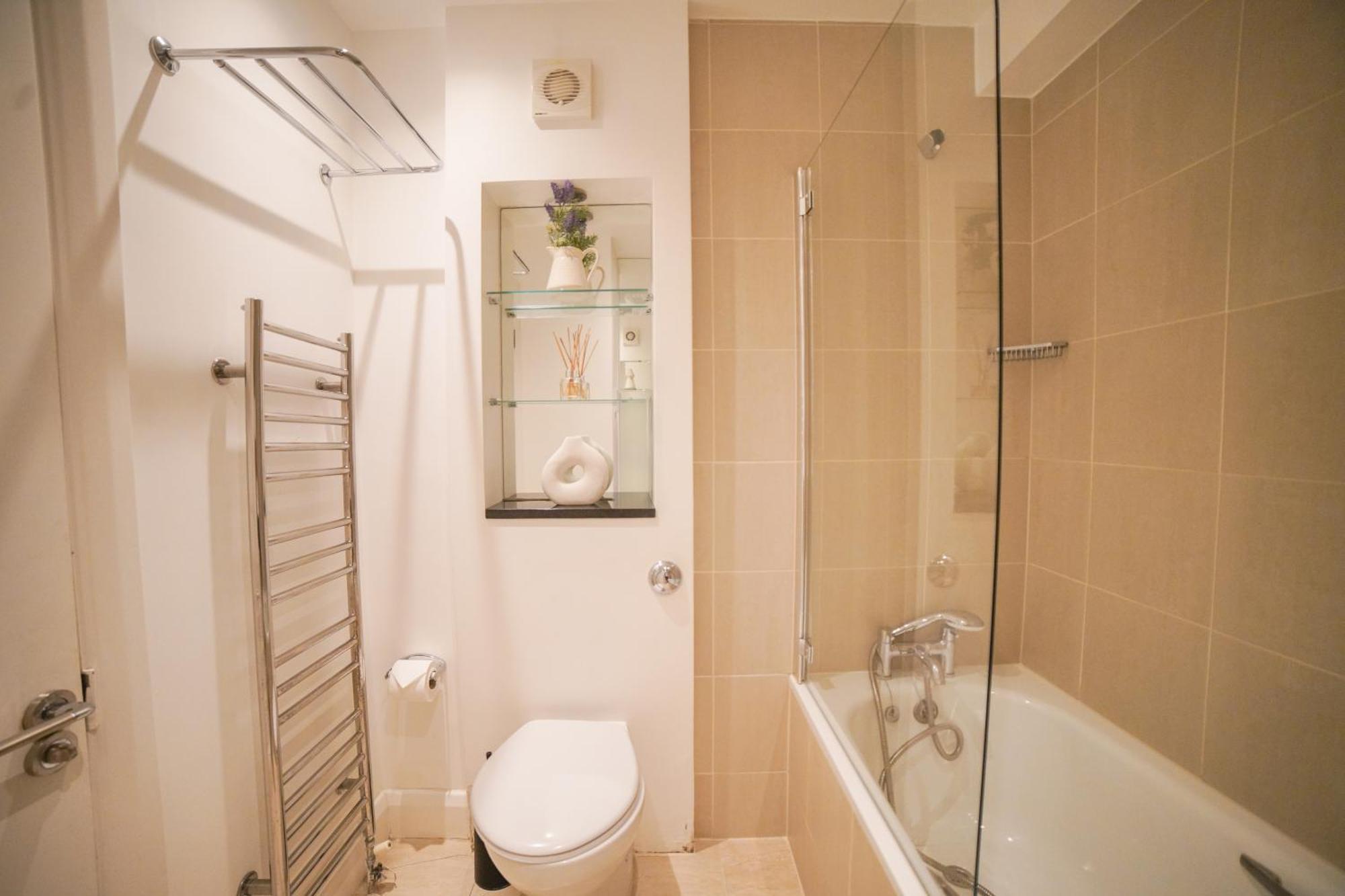 Art-Deco Apartment In Very Popular Chelsea Area London Exteriör bild